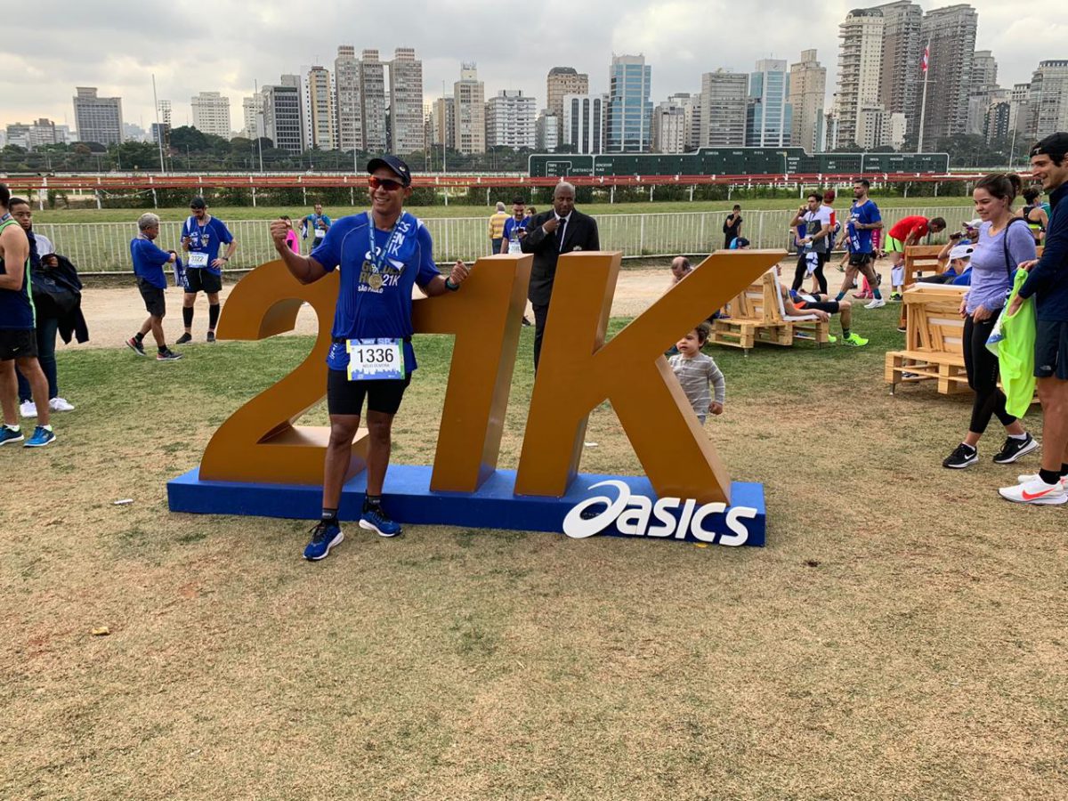 Asics Golden Run SP atrai mais de 4 mil corredores no dia dos pais - Foto: Leonardo Boscolo/Webrun